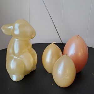 A Bunny and 3 Egg Candle Set